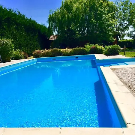 Casale Belriguardo Bed & Breakfast
