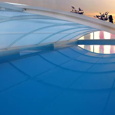 מלון Casale Belriguardo *